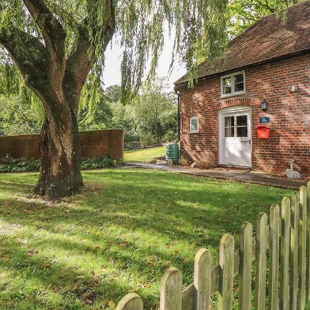 Weir Cottage Maidstone Eksteriør billede