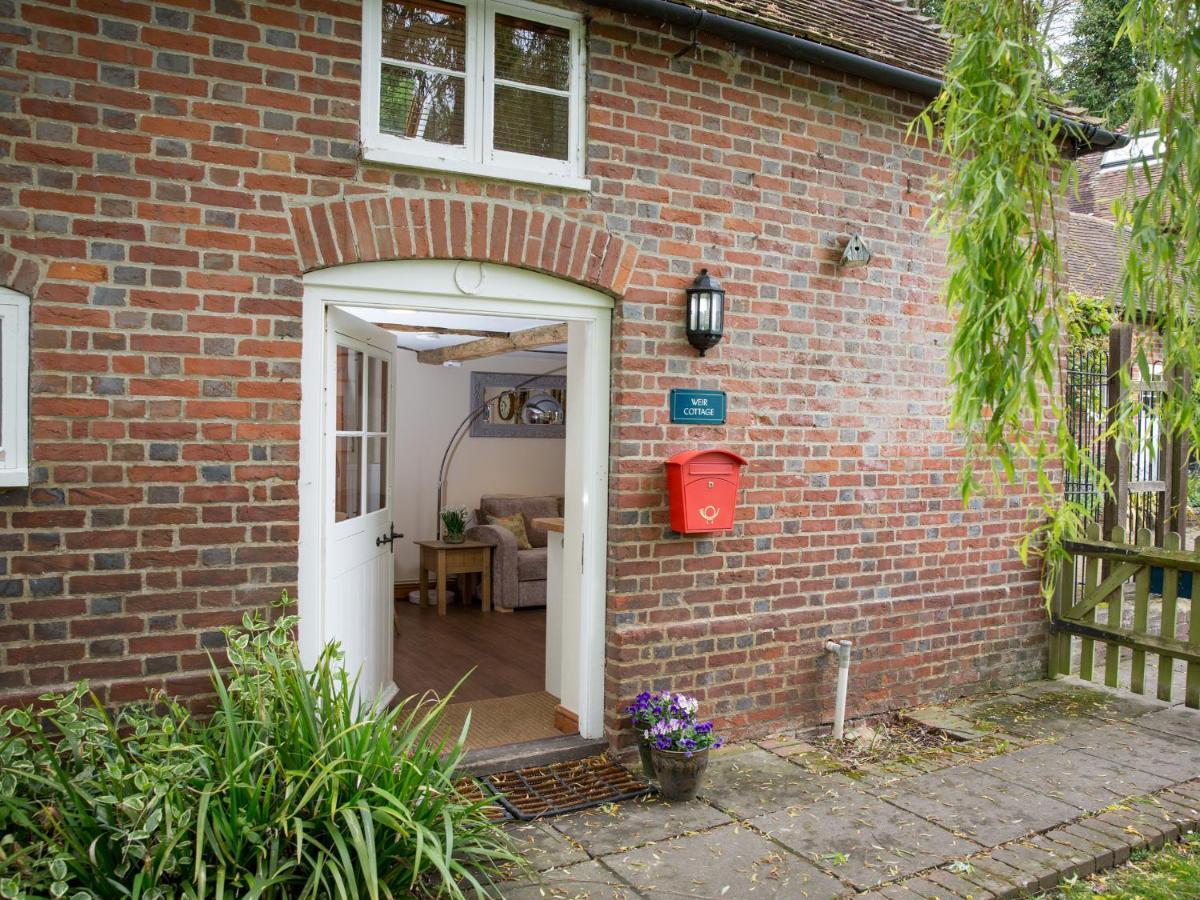 Weir Cottage Maidstone Eksteriør billede